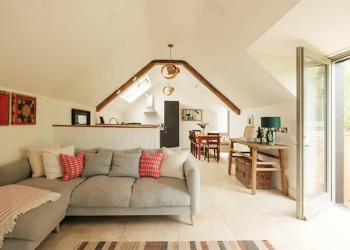 The Old Winery Cottage No2